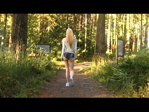 ❤️ Vacker kvinna rör sig långsamt, inte nakenvideo ❤ Porno vk at sv.porno24-7.ru ☑